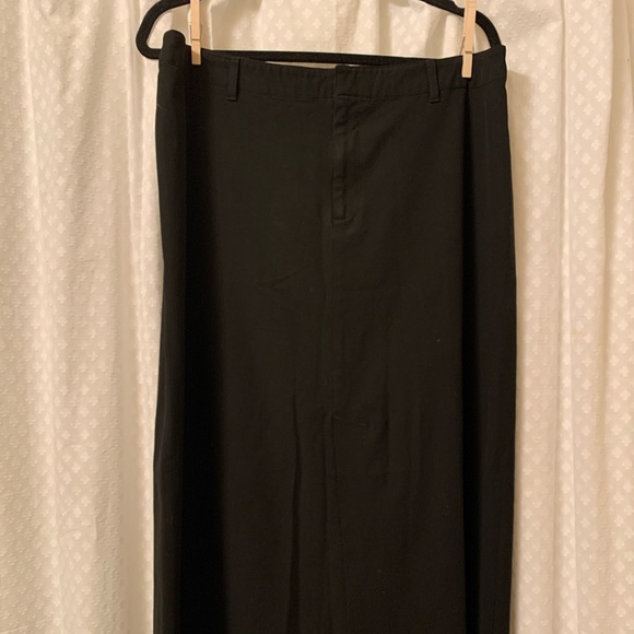 Old Navy midi skirt - Picture 2 of 3
